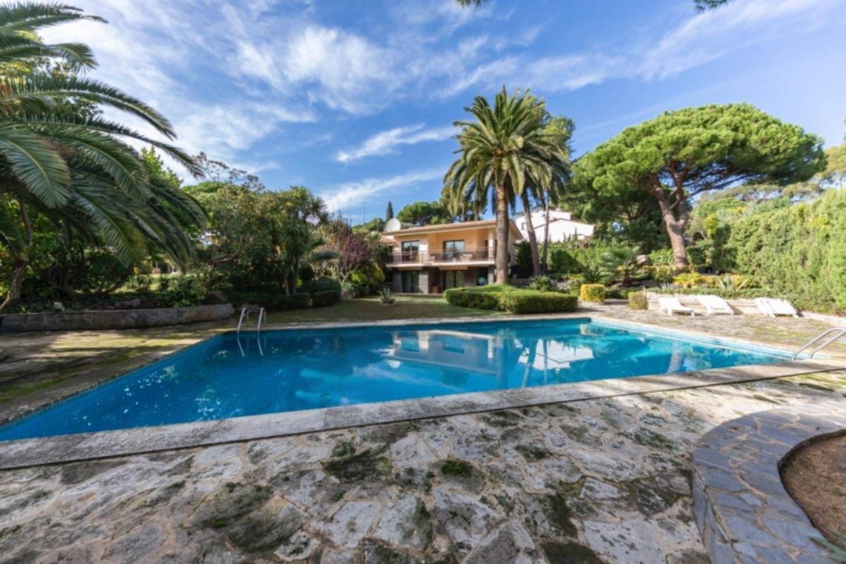 House à S'Agaro, Girona, Espagne 4 chambres, 2265 m2 No. 140835