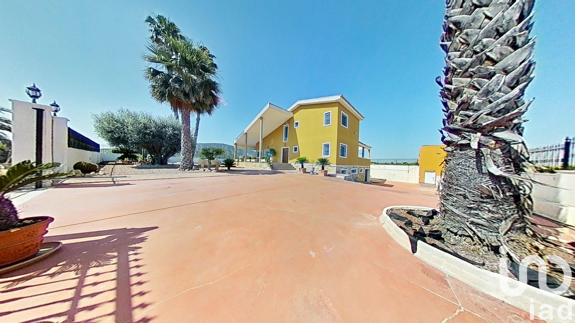 House in Orihuela, Alicante, Spain 5 bedrooms, 477 sq.m. No. 153370