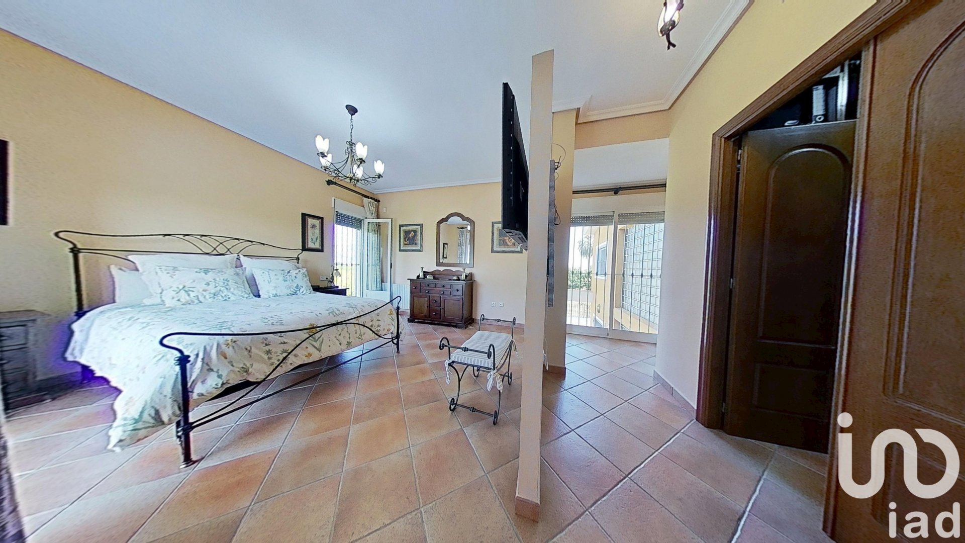 House in Orihuela, Alicante, Spain 5 bedrooms, 477 sq.m. No. 153370