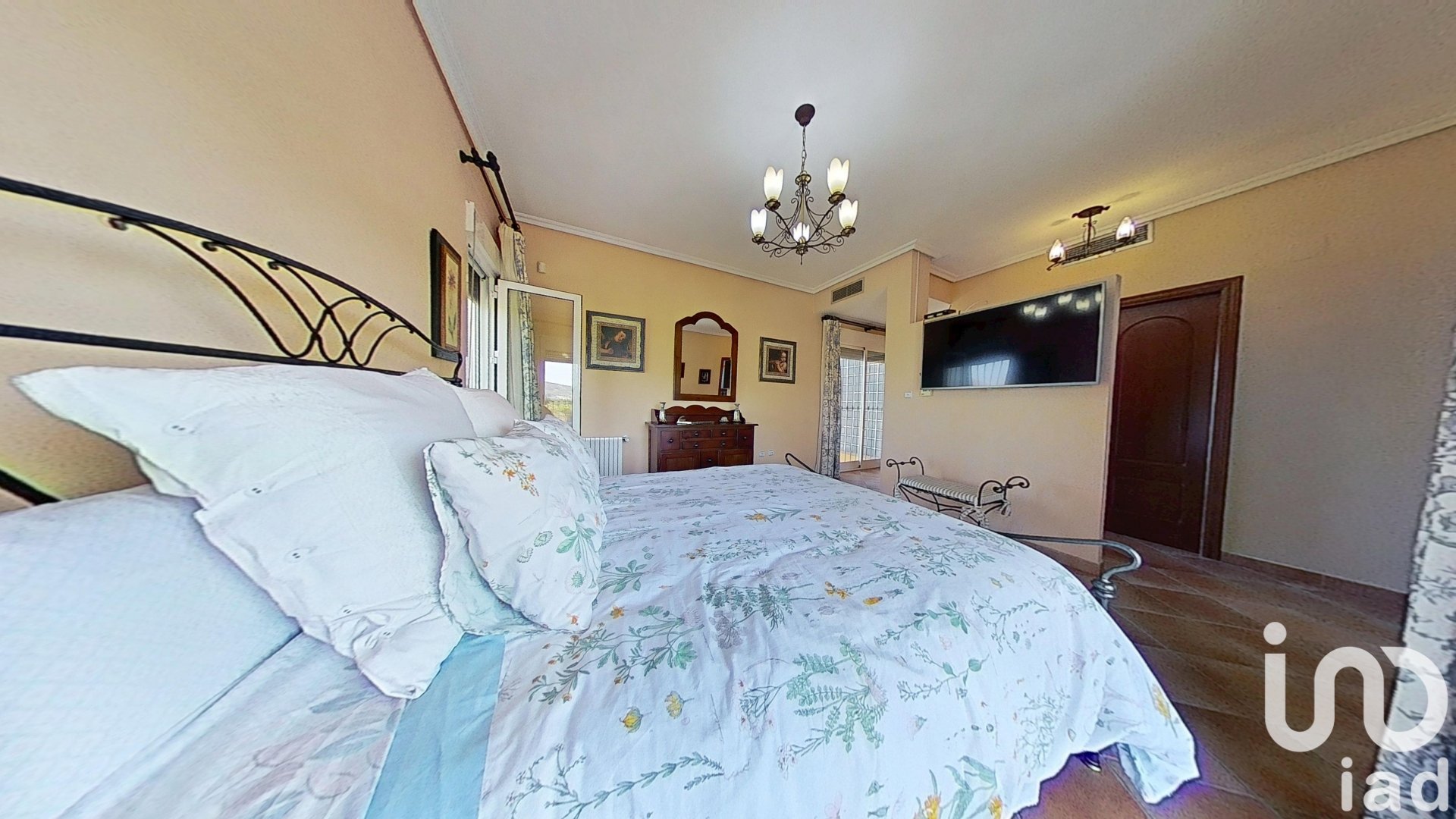 House in Orihuela, Alicante, Spain 5 bedrooms, 477 sq.m. No. 153370