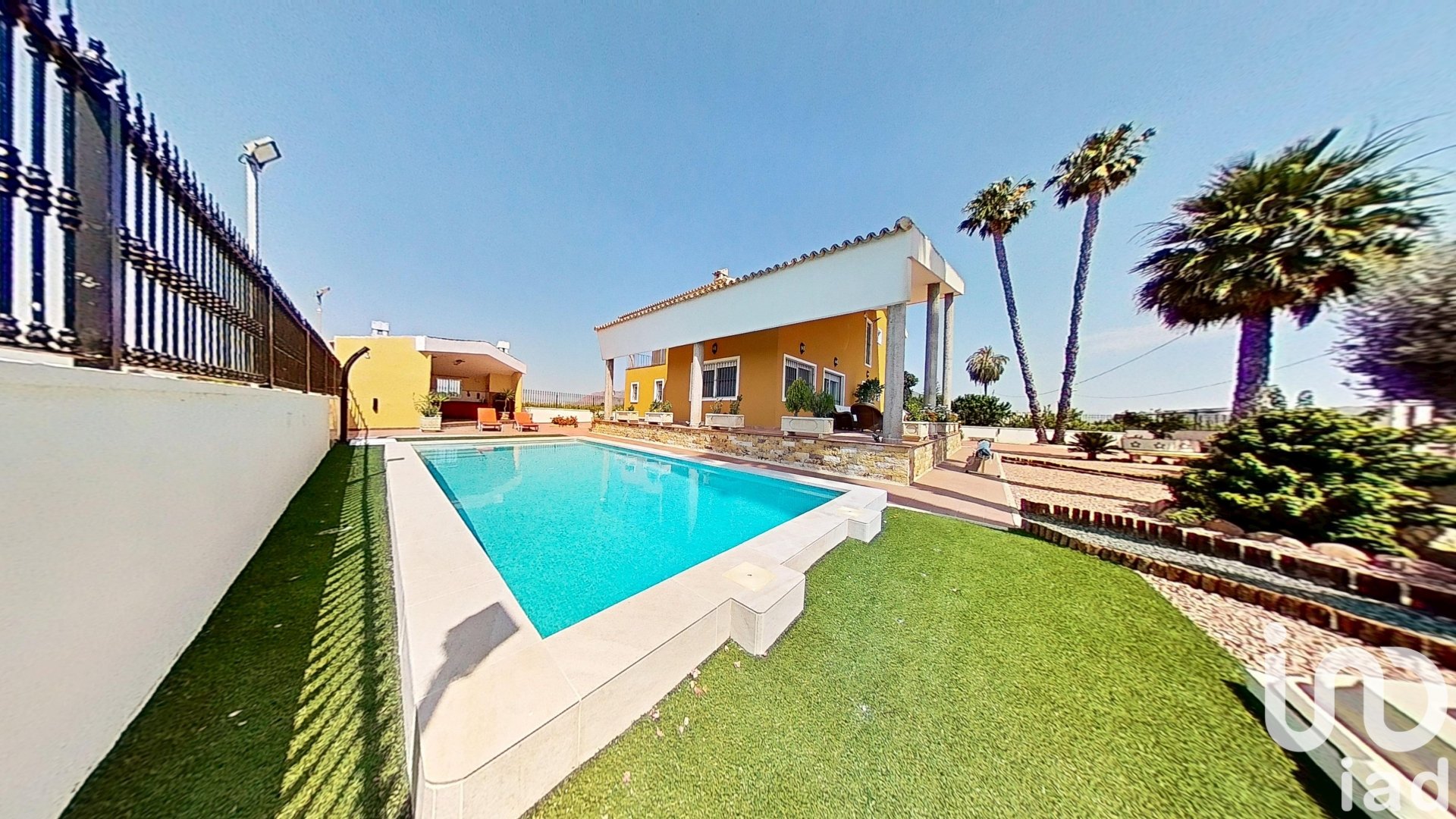 House in Orihuela, Alicante, Spain 5 bedrooms, 477 sq.m. No. 153370