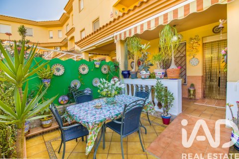 Casa adosada en Punta Umbría, Huelva, España 4 dormitorios, 111 m2 No. 173103