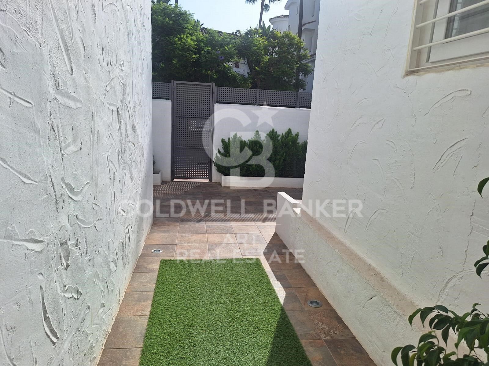 House in Marbella, Malaga, Spain 4 bedrooms, 140 sq.m. No. 160048