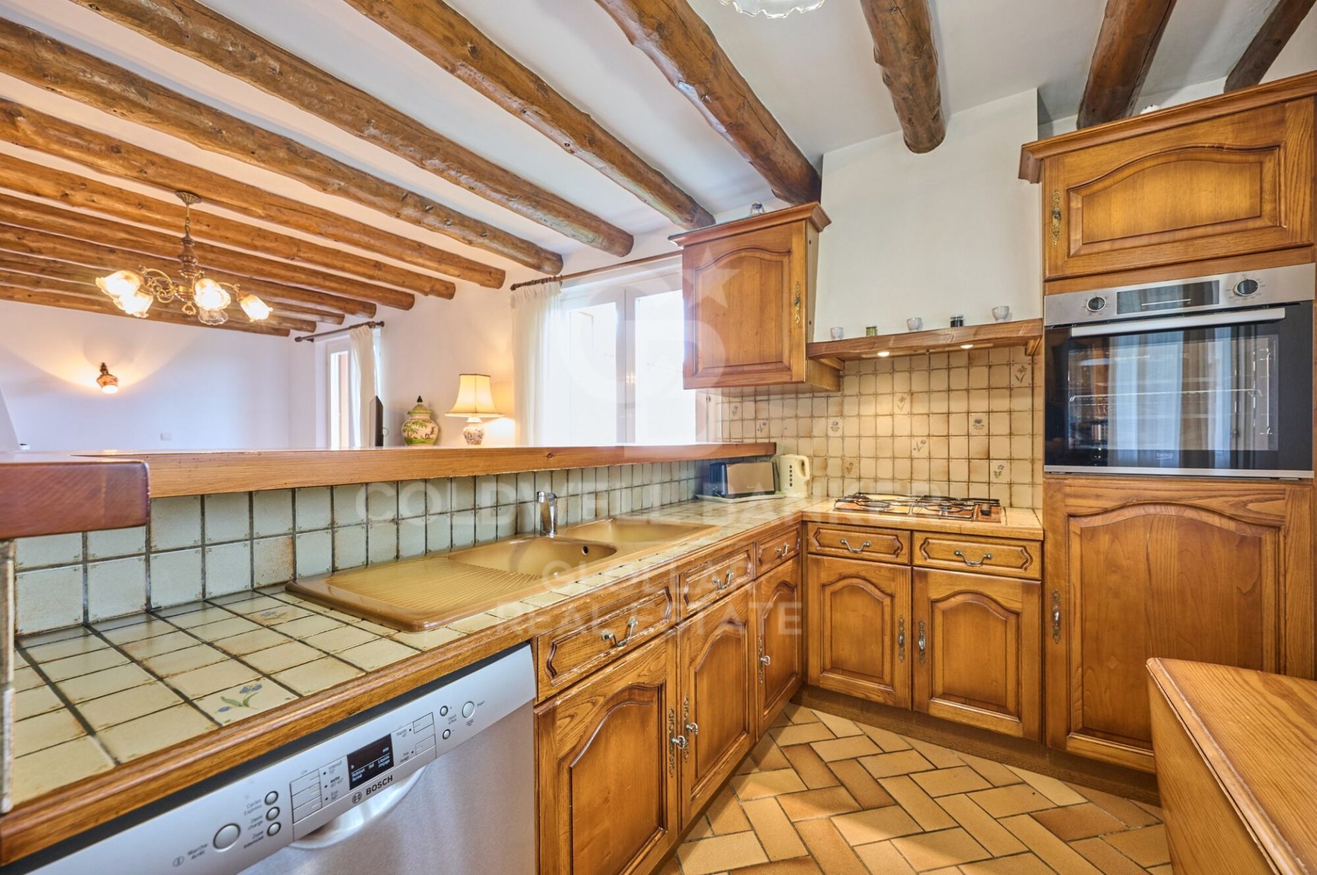 House in Spain 8 bedrooms, 240 sq.m. No. 160045