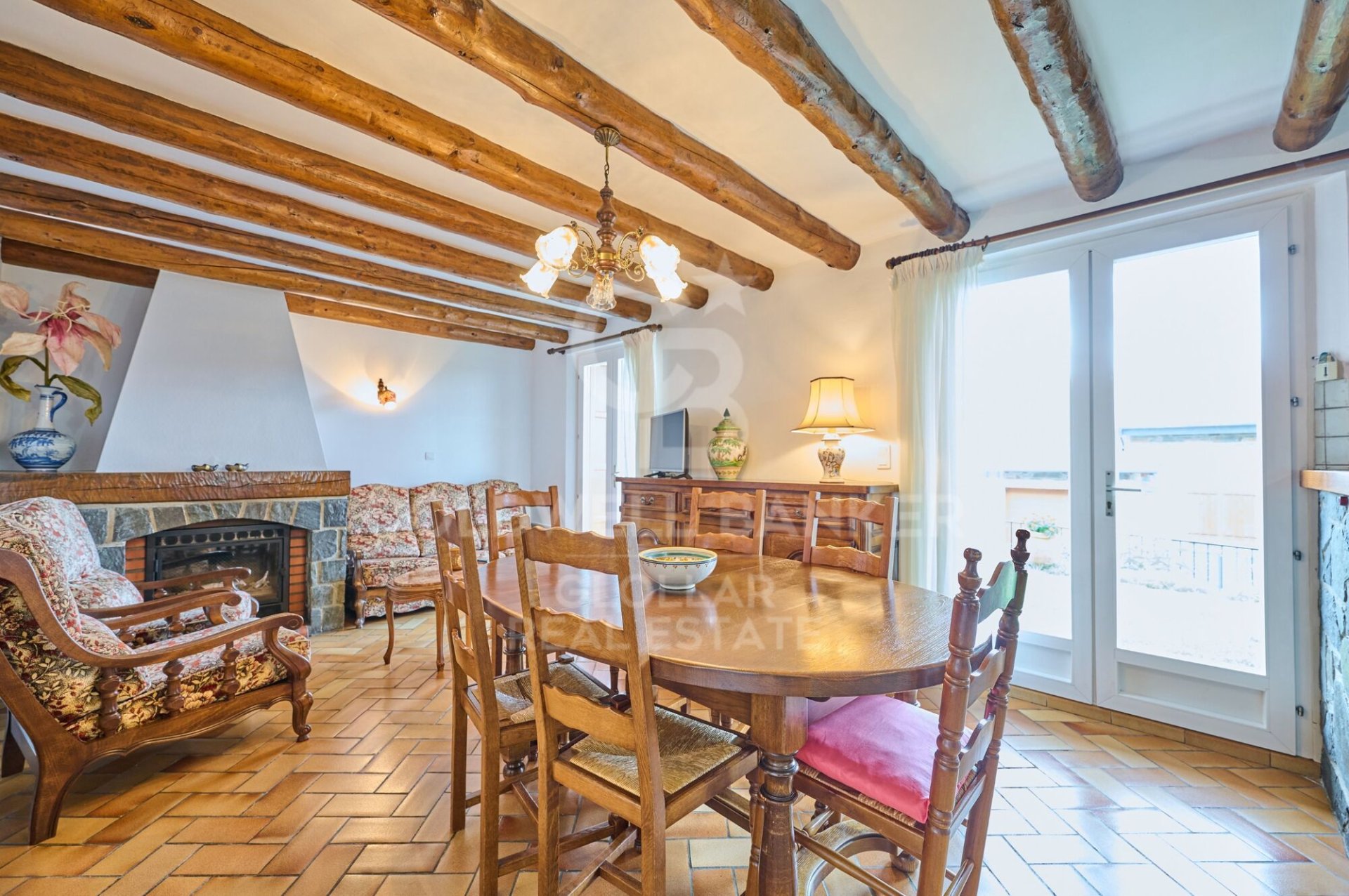 House in Spain 8 bedrooms, 240 sq.m. No. 160045