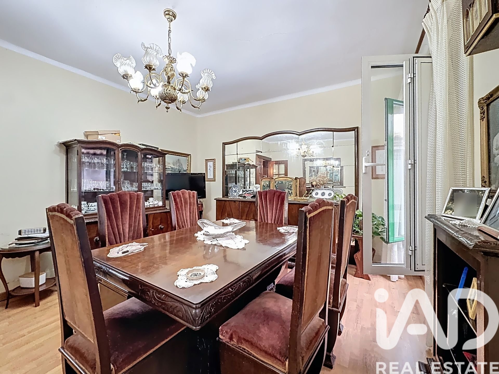 House in Pontevedra, Spain 5 bedrooms, 337 sq.m. No. 152330