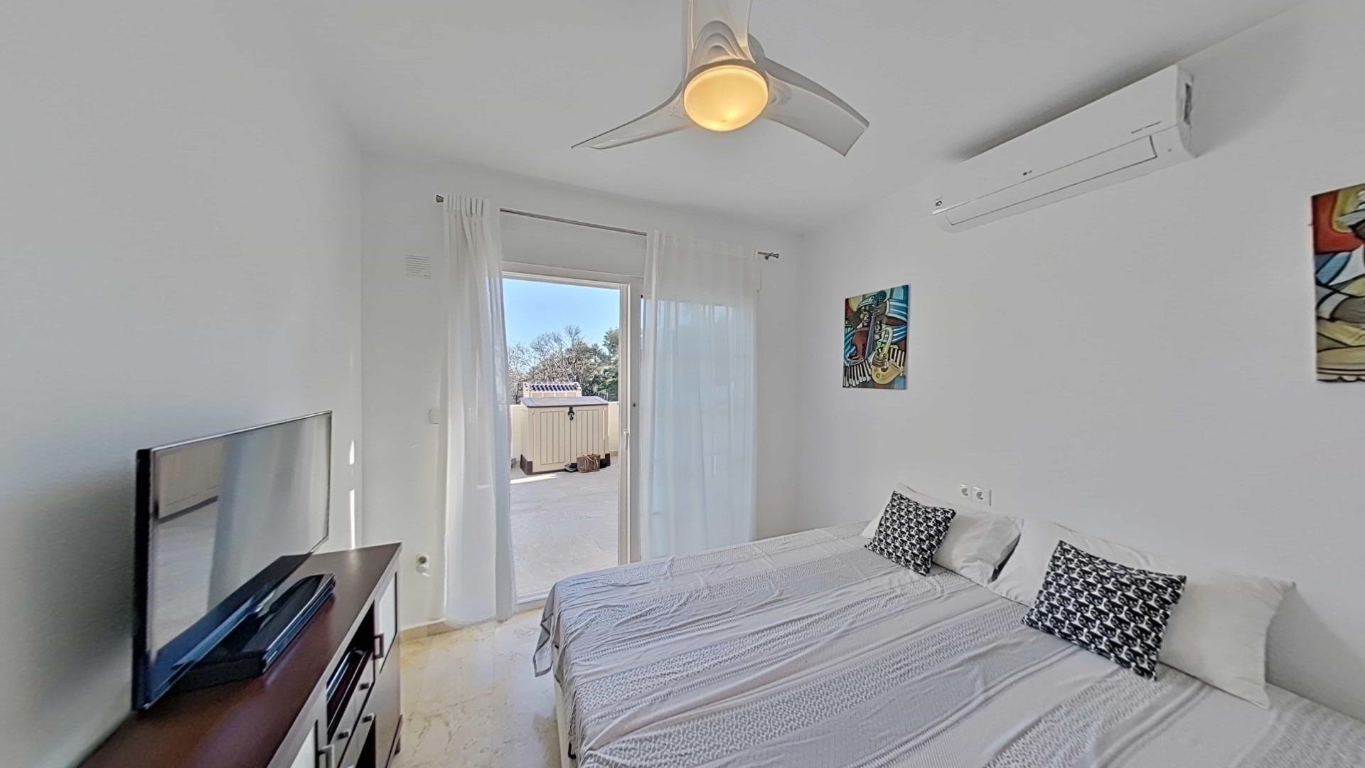 Villa à Las Ramblas, Alicante, Espagne 4 chambres, 145 m2 No. 152190