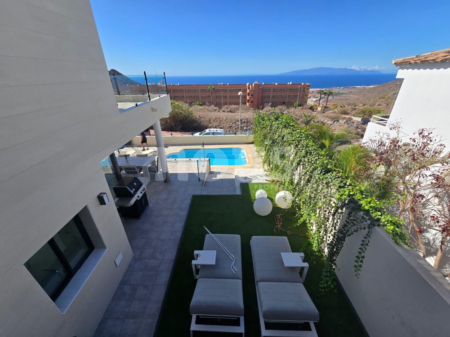Villa à Torviscas, Tenerife, Espagne 3 chambres, 350 m2 No. 156207