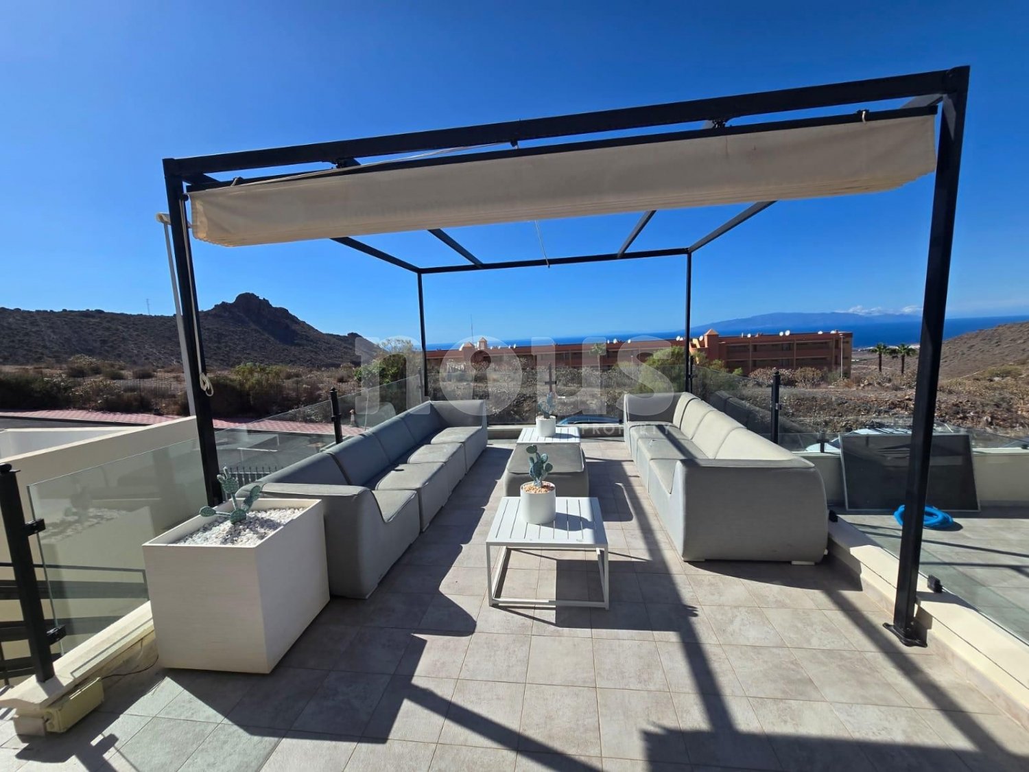 Villa à Torviscas, Tenerife, Espagne 3 chambres, 350 m2 No. 156207