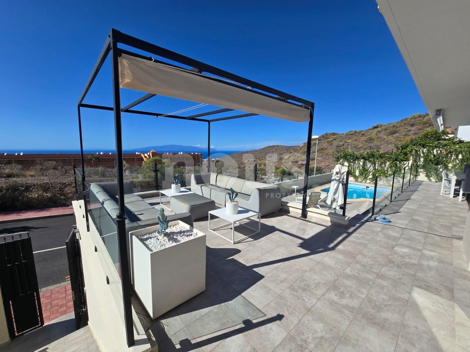 Villa à Torviscas, Tenerife, Espagne 3 chambres, 350 m2 No. 156207