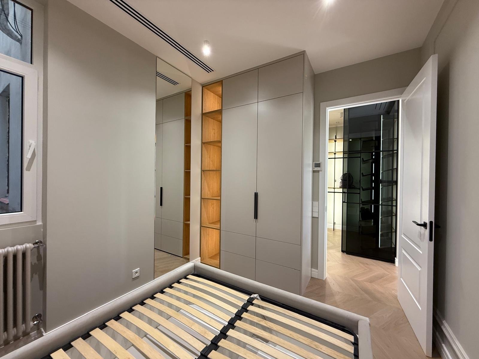 Huoneisto Eixample, Barcelona, Espanja 3 makuuhuonetta, 124 m2 No. 133398