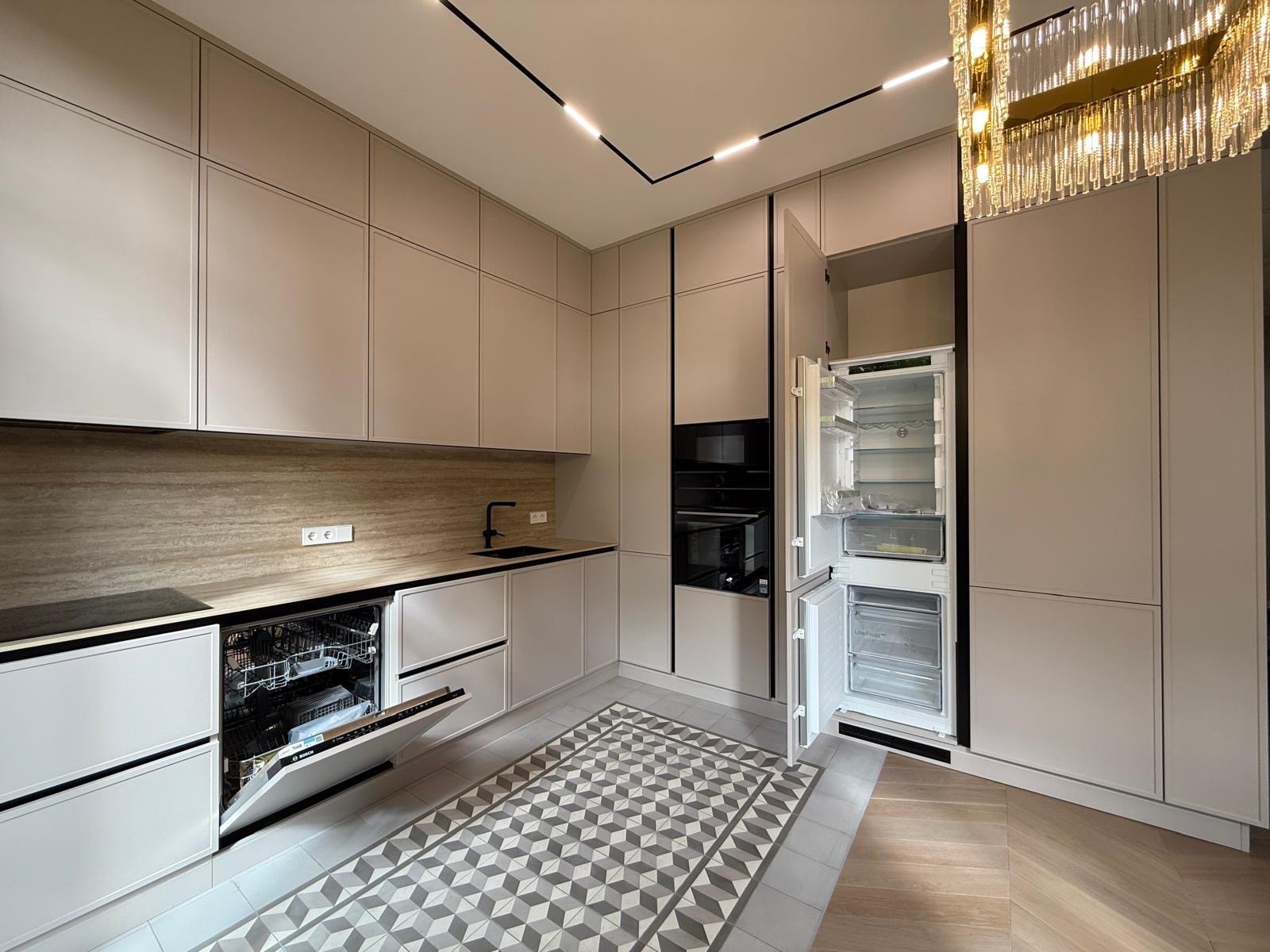 Huoneisto Eixample, Barcelona, Espanja 3 makuuhuonetta, 124 m2 No. 133398