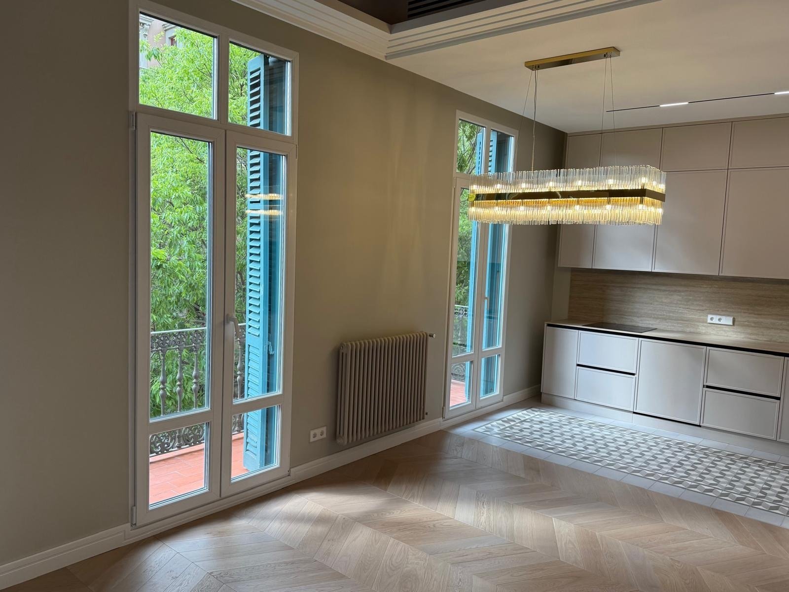 Huoneisto Eixample, Barcelona, Espanja 3 makuuhuonetta, 124 m2 No. 133398