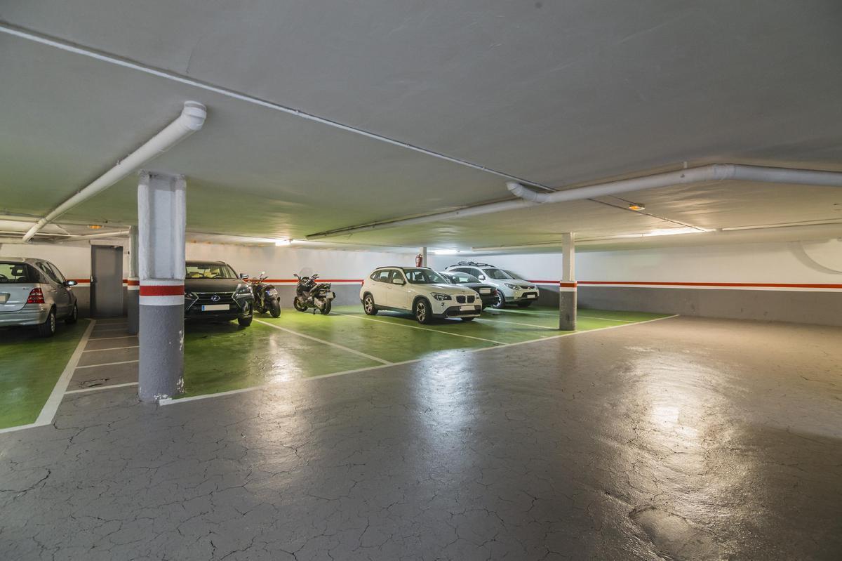 Apartamento en Barcelona, España 5 dormitorios, 273 m2 No. 133399