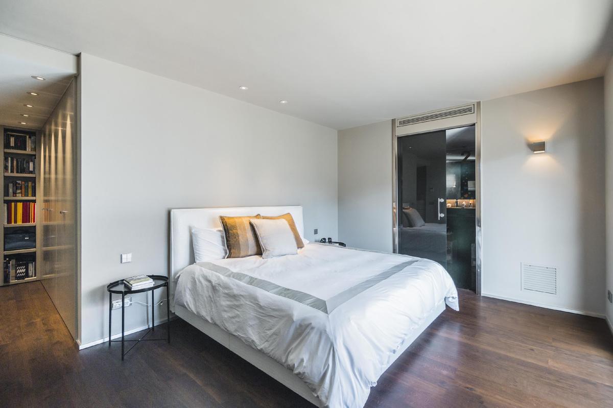 Apartamento en Barcelona, España 5 dormitorios, 273 m2 No. 133399
