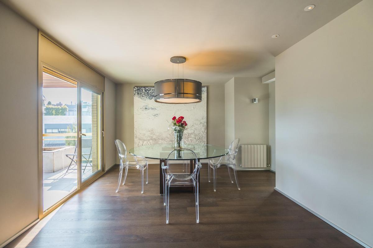 Apartamento en Barcelona, España 5 dormitorios, 273 m2 No. 133399