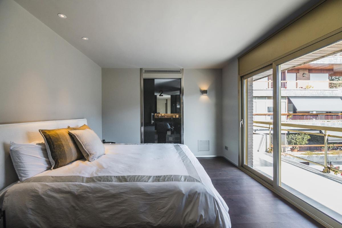 Apartamento en Barcelona, España 5 dormitorios, 273 m2 No. 133399