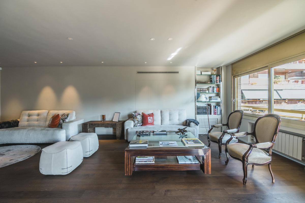 Apartamento en Barcelona, España 5 dormitorios, 273 m2 No. 133399