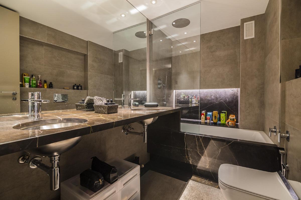 Apartamento en Barcelona, España 5 dormitorios, 273 m2 No. 133399
