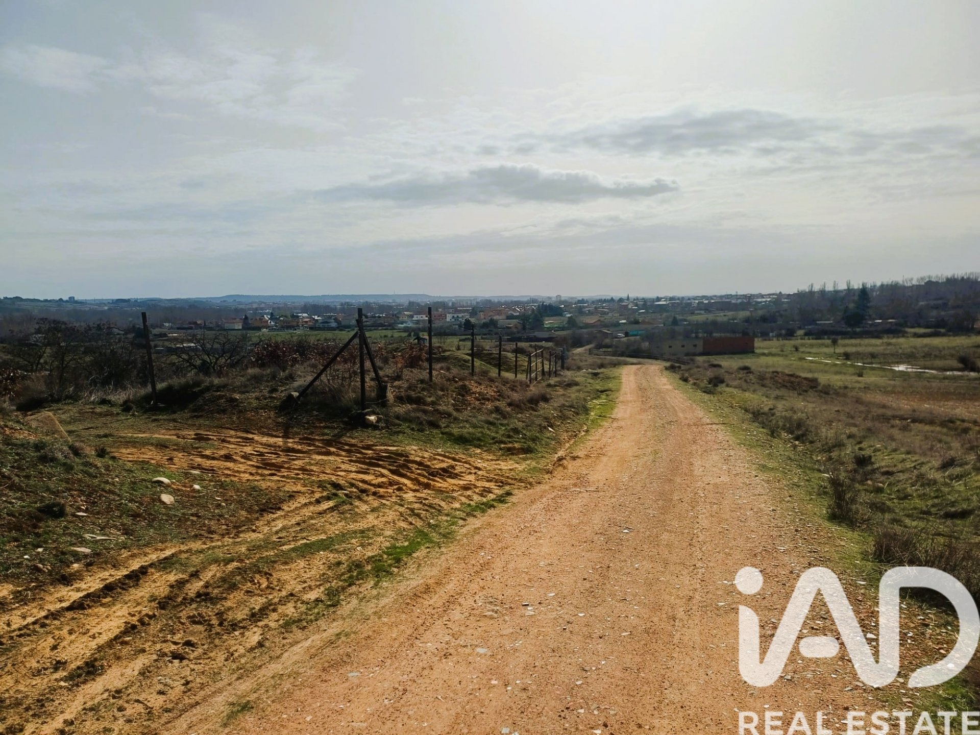 Zemes gabals San Andres del Rabanedo, Leon, Spānijā 260 m2 Nr. 184843