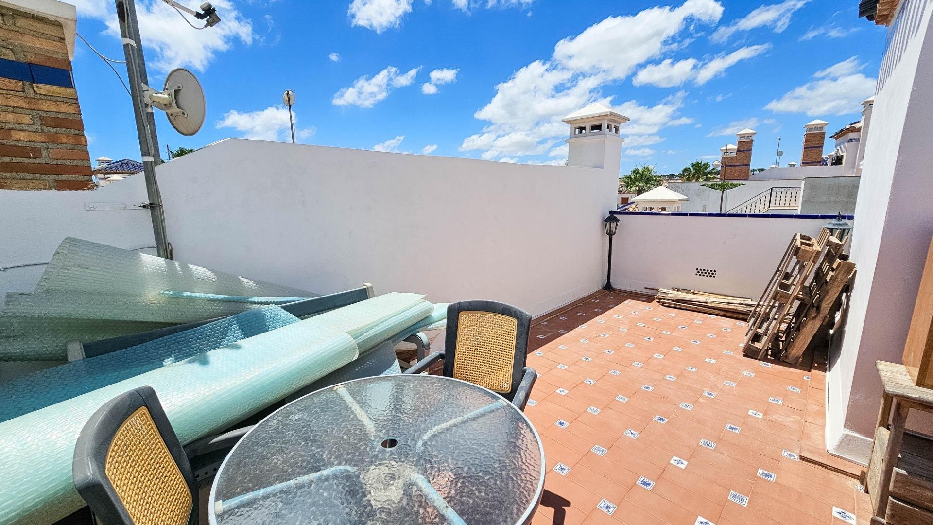 Villetta a schiera a Villamartin, Alicante, Spagna 2 camere da letto, 97 mq. N° 189969