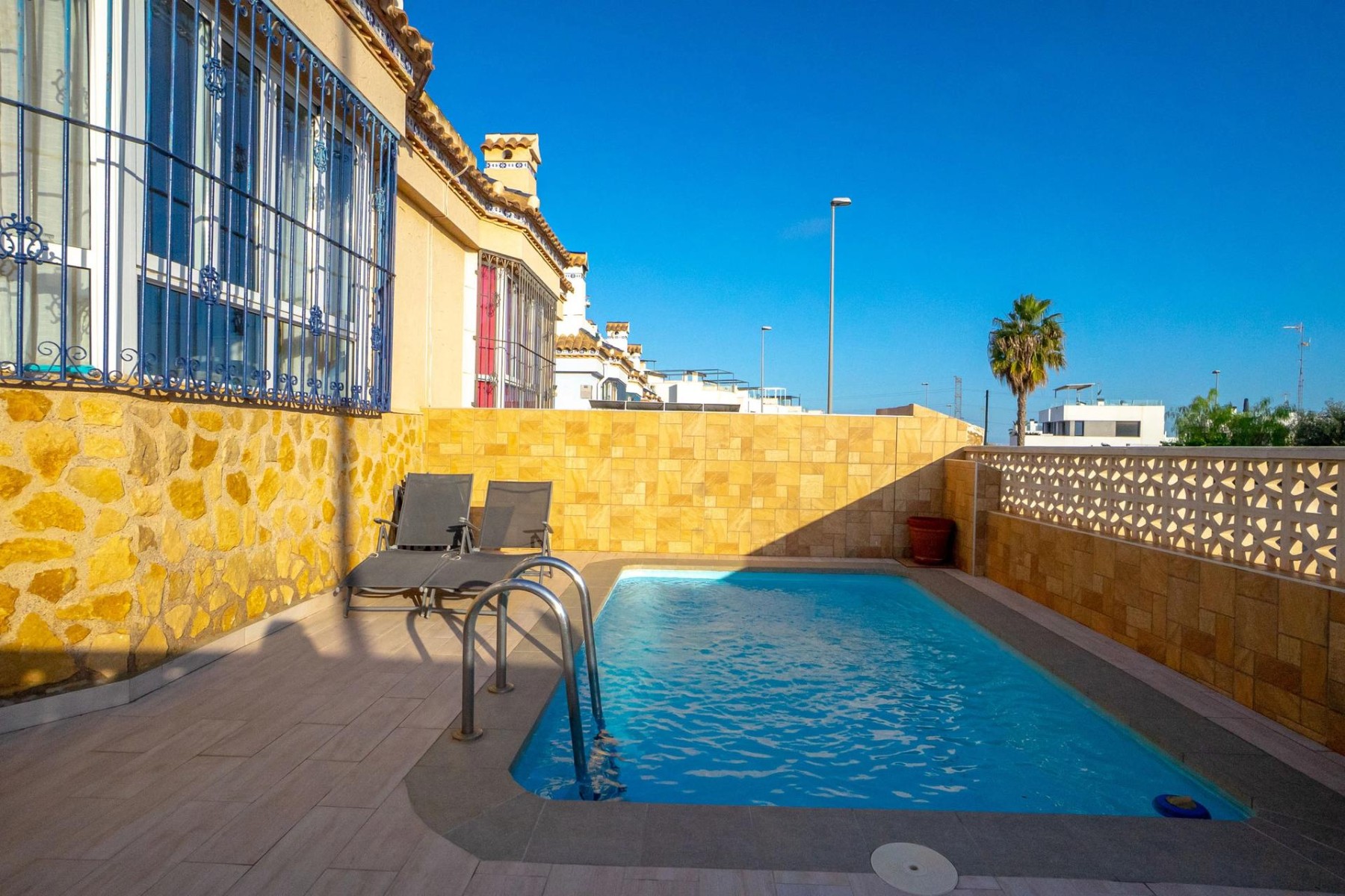 Dúplex en Villamartin, Alicante, España 3 dormitorios, 89 m2 No. 179753
