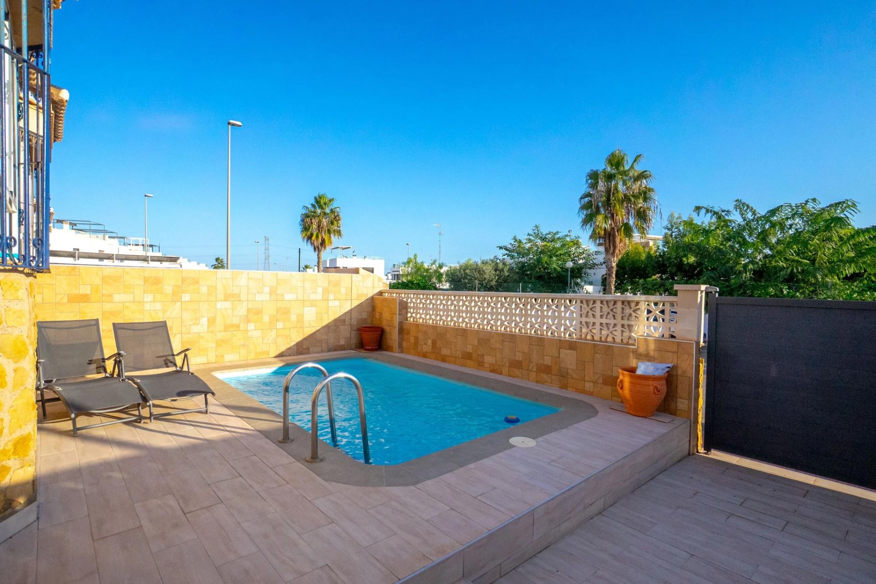 Dúplex en Villamartin, Alicante, España 3 dormitorios, 89 m2 No. 179753