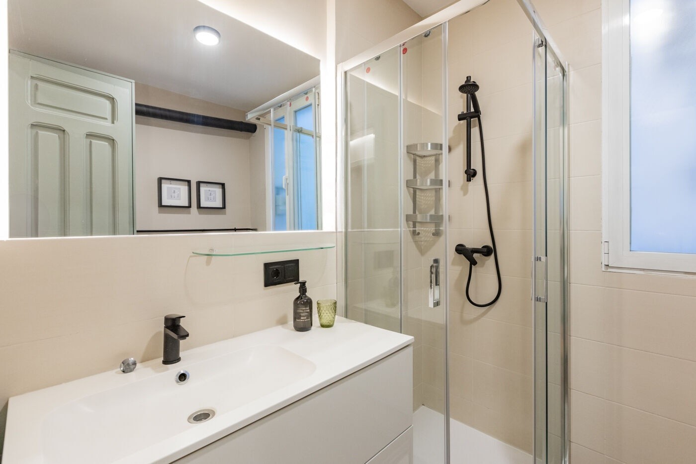 Wohnung in Madrid, Spanien 2 Schlafzimmer, 50 m2 Nr. 179750