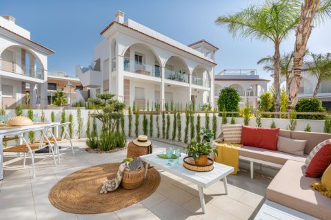 Apartament w Ciudad Quesada, Alicante, Hiszpania 3 sypialnie, 107 mkw. nr 145087