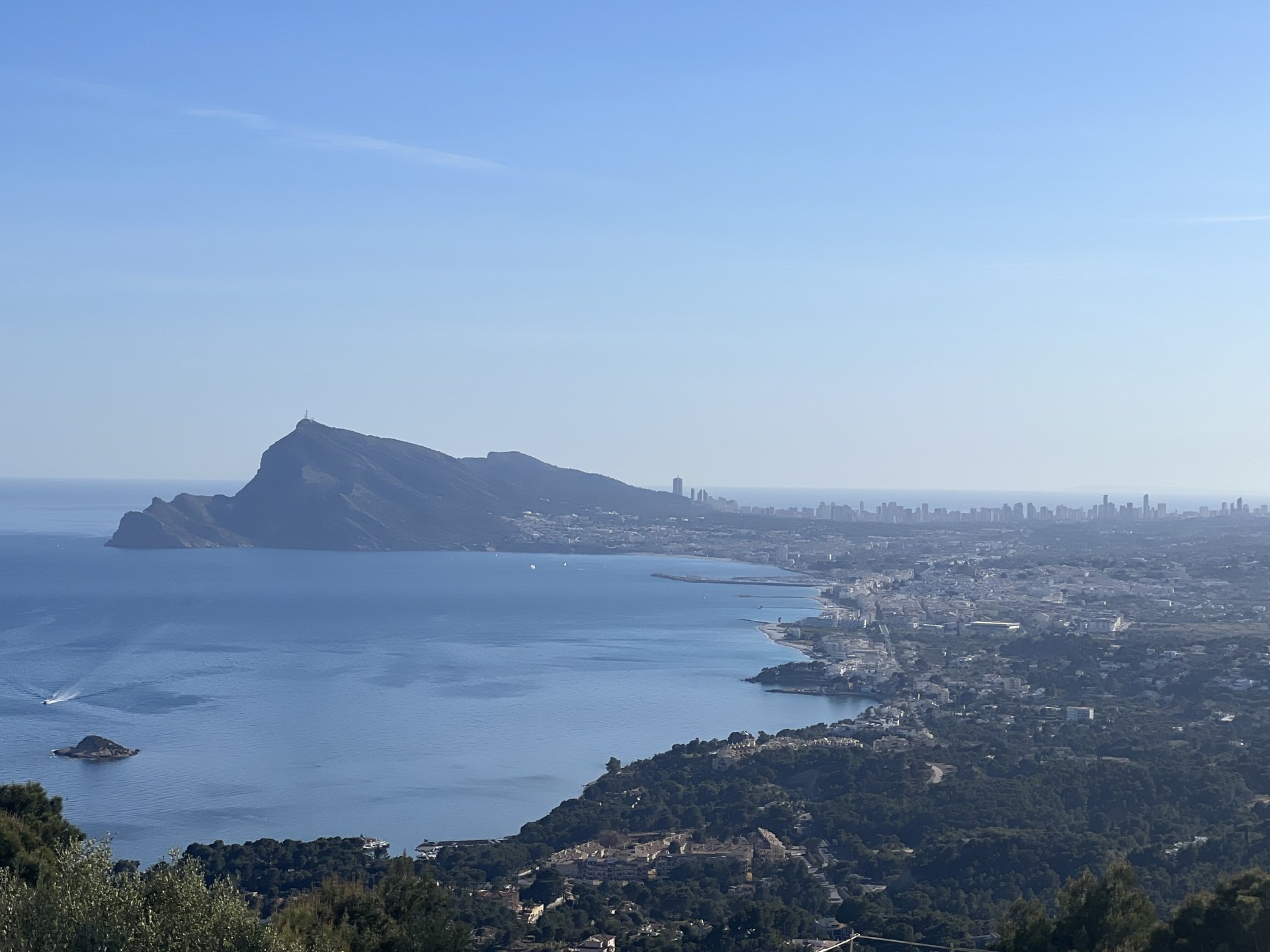 Villa a Altea, Alicante, Spagna 4 camere da letto, 405 mq. N° 163262