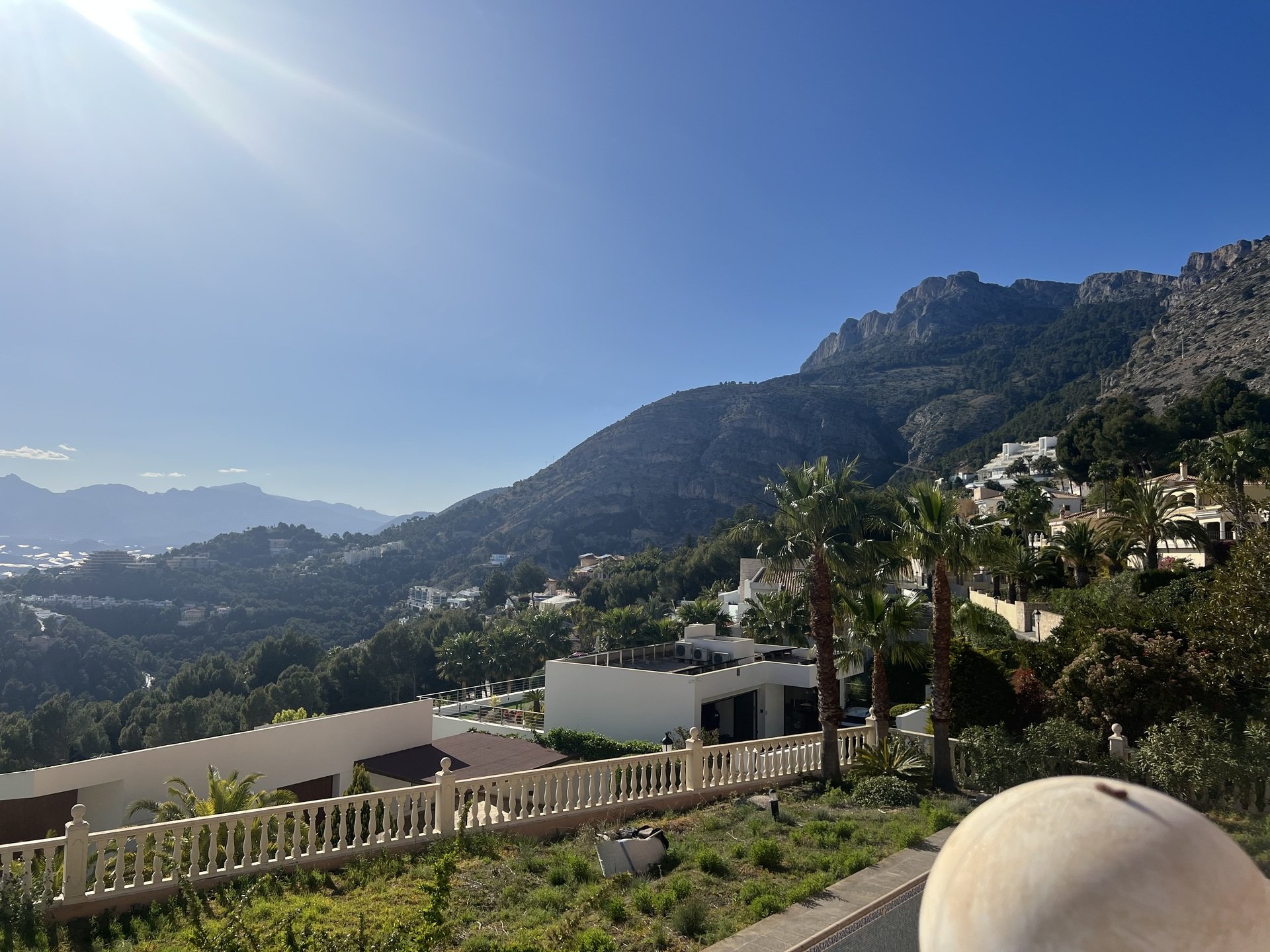 Villa a Altea, Alicante, Spagna 4 camere da letto, 405 mq. N° 163262