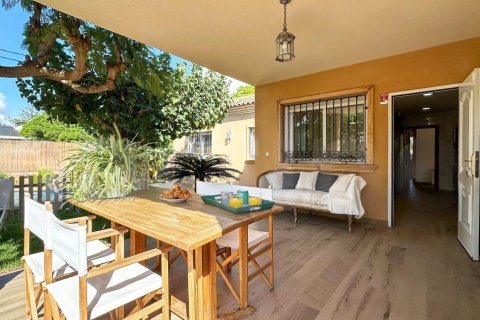 Villa en Alicante, España 4 dormitorios, 264 m2 No. 186937