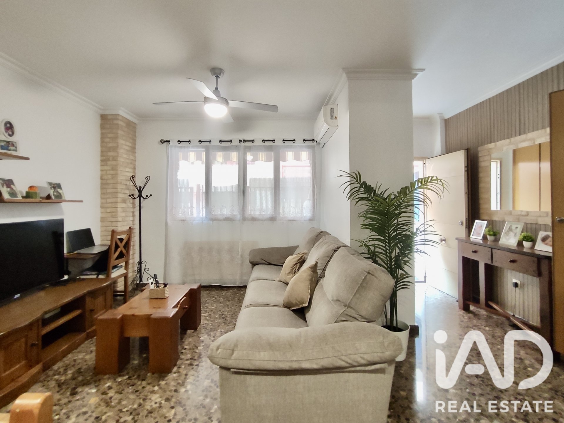 Townhouse à Sagunto, Valencia, Espagne 5 chambres, 161 m2 No. 195119