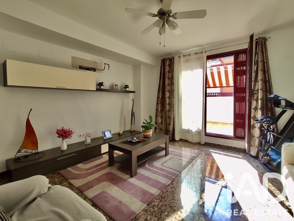 Townhouse à Sagunto, Valencia, Espagne 5 chambres, 161 m2 No. 195119
