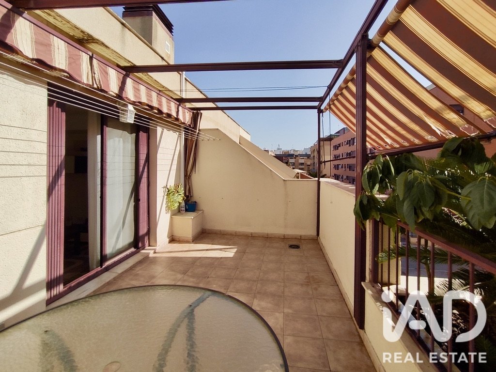 Townhouse à Sagunto, Valencia, Espagne 5 chambres, 161 m2 No. 195119