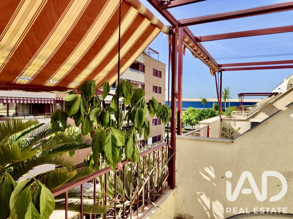 Townhouse à Sagunto, Valencia, Espagne 5 chambres, 161 m2 No. 195119