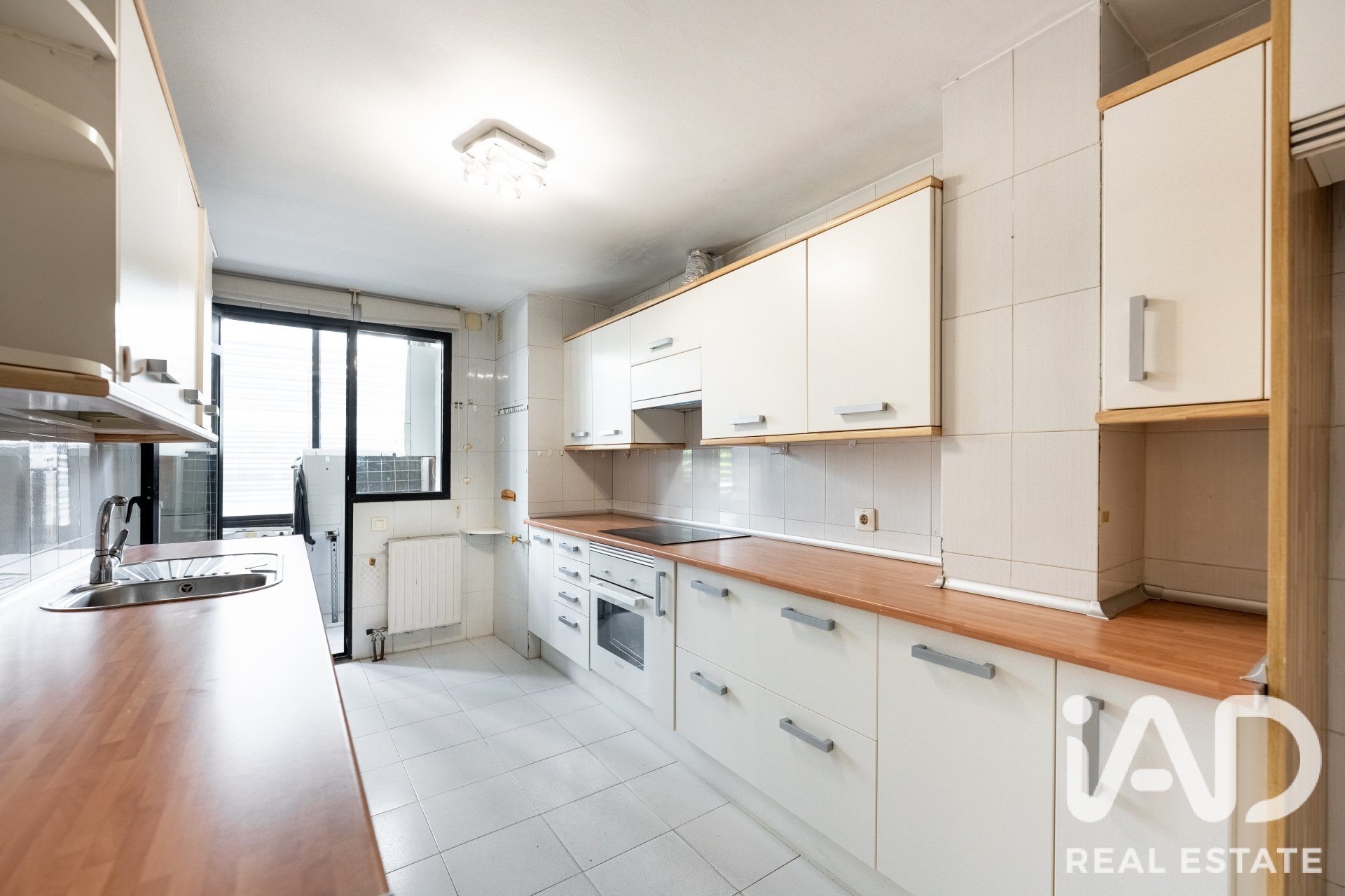 Dzīvoklis Madrid, Spānijā 3 istabas, 148 m2 Nr. 195120