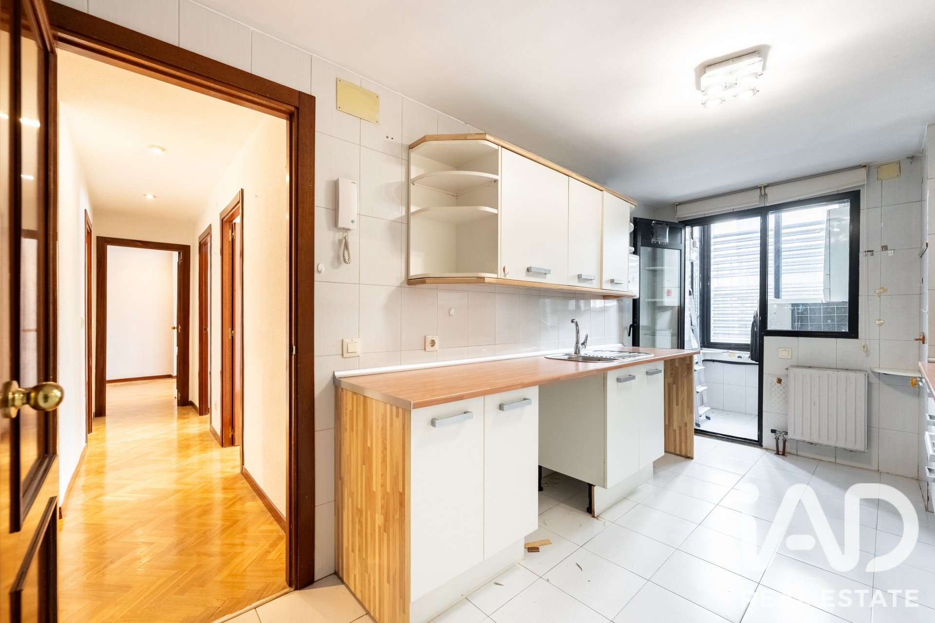 Dzīvoklis Madrid, Spānijā 3 istabas, 148 m2 Nr. 195120