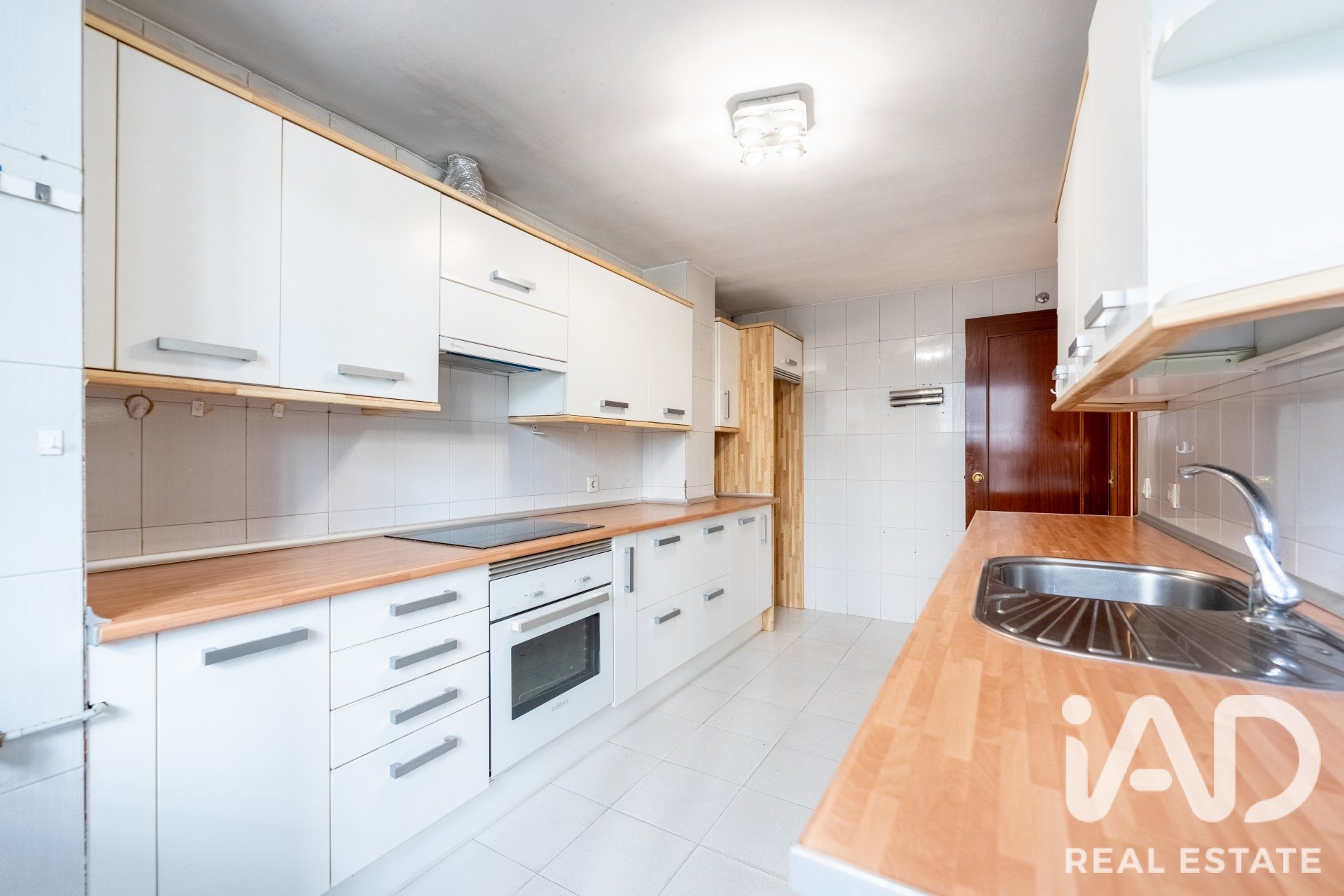 Dzīvoklis Madrid, Spānijā 3 istabas, 148 m2 Nr. 195120