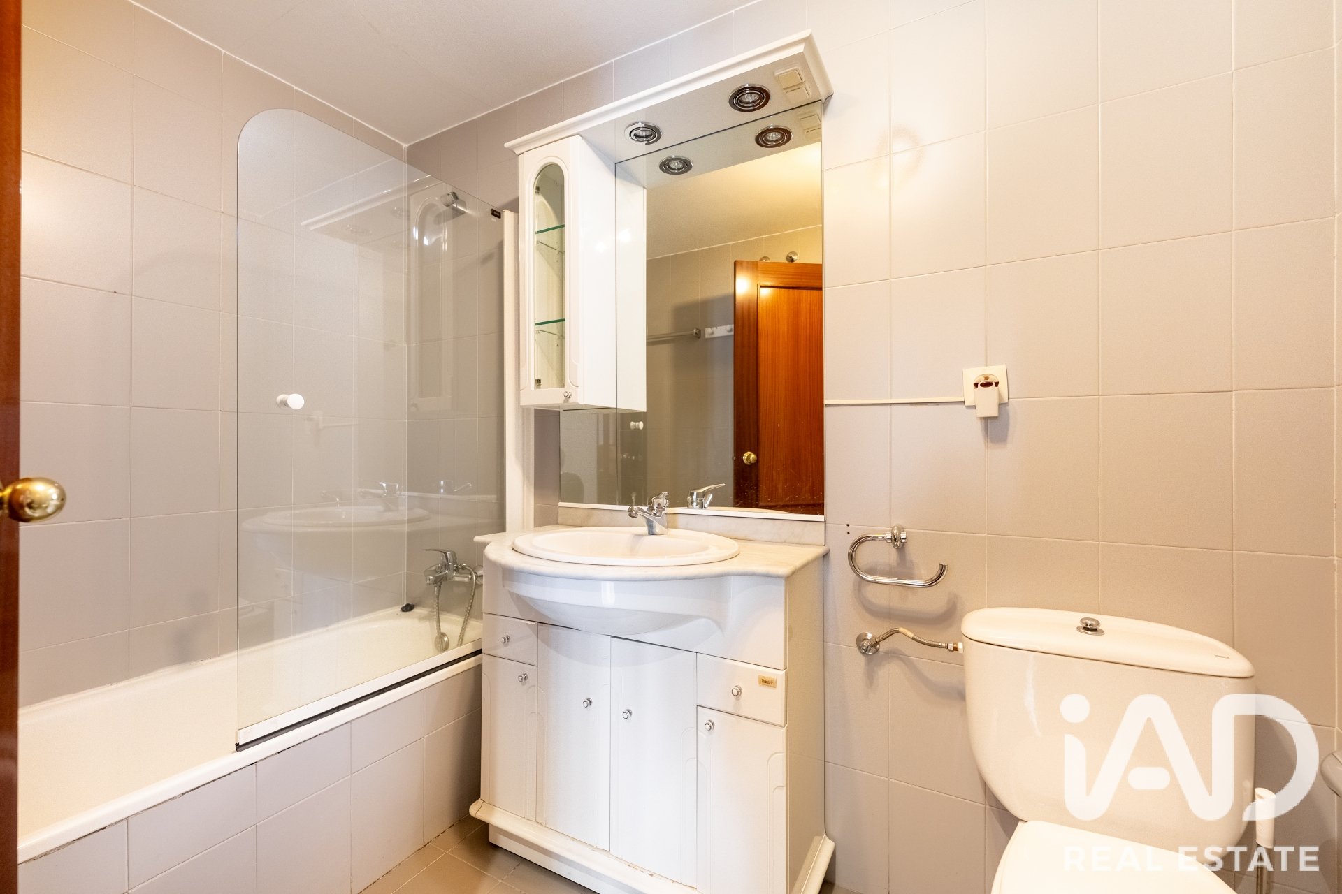 Dzīvoklis Madrid, Spānijā 3 istabas, 148 m2 Nr. 195120