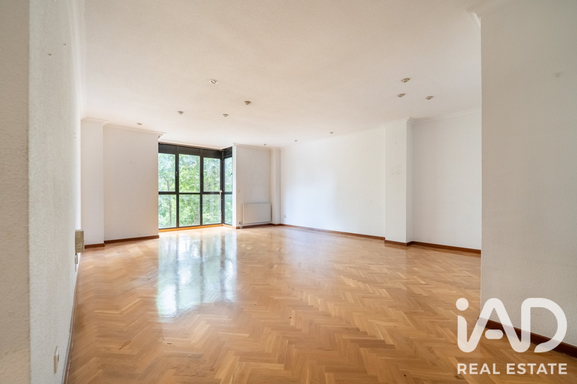 Dzīvoklis Madrid, Spānijā 3 istabas, 148 m2 Nr. 195120