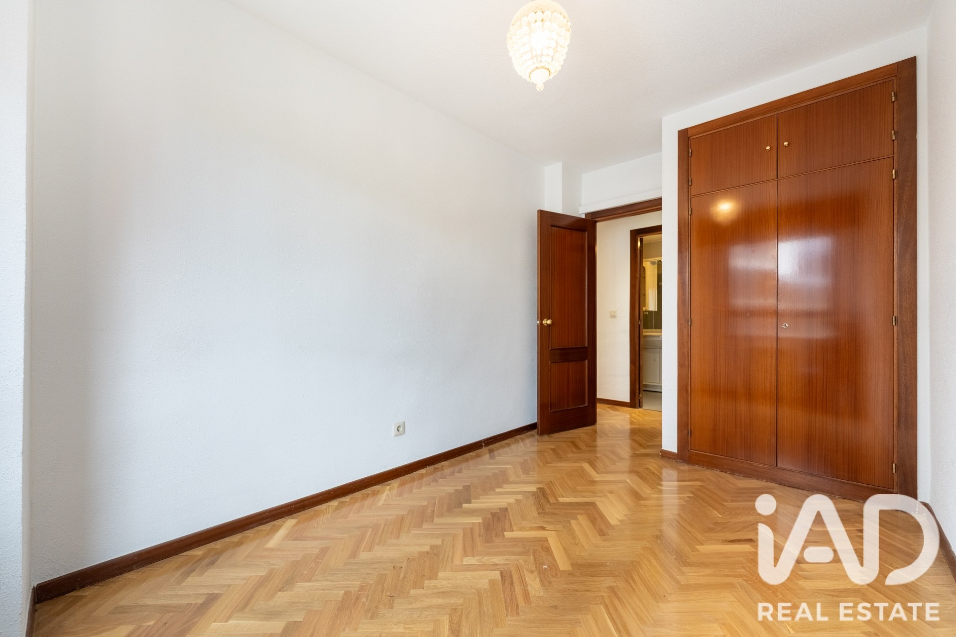 Dzīvoklis Madrid, Spānijā 3 istabas, 148 m2 Nr. 195120