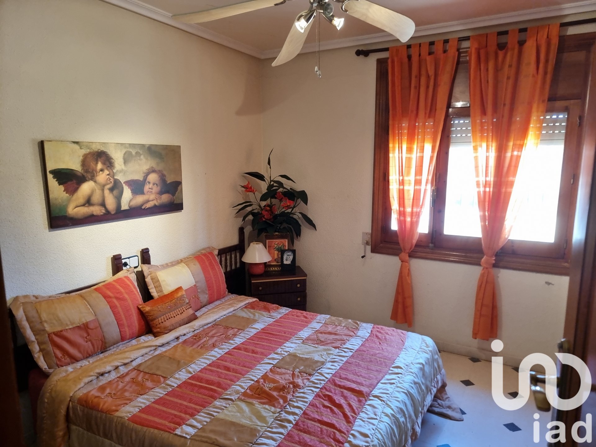 Hus i Sax, Alicante, Spanien 4 sovrum, 291 kvm. Nr. 153038