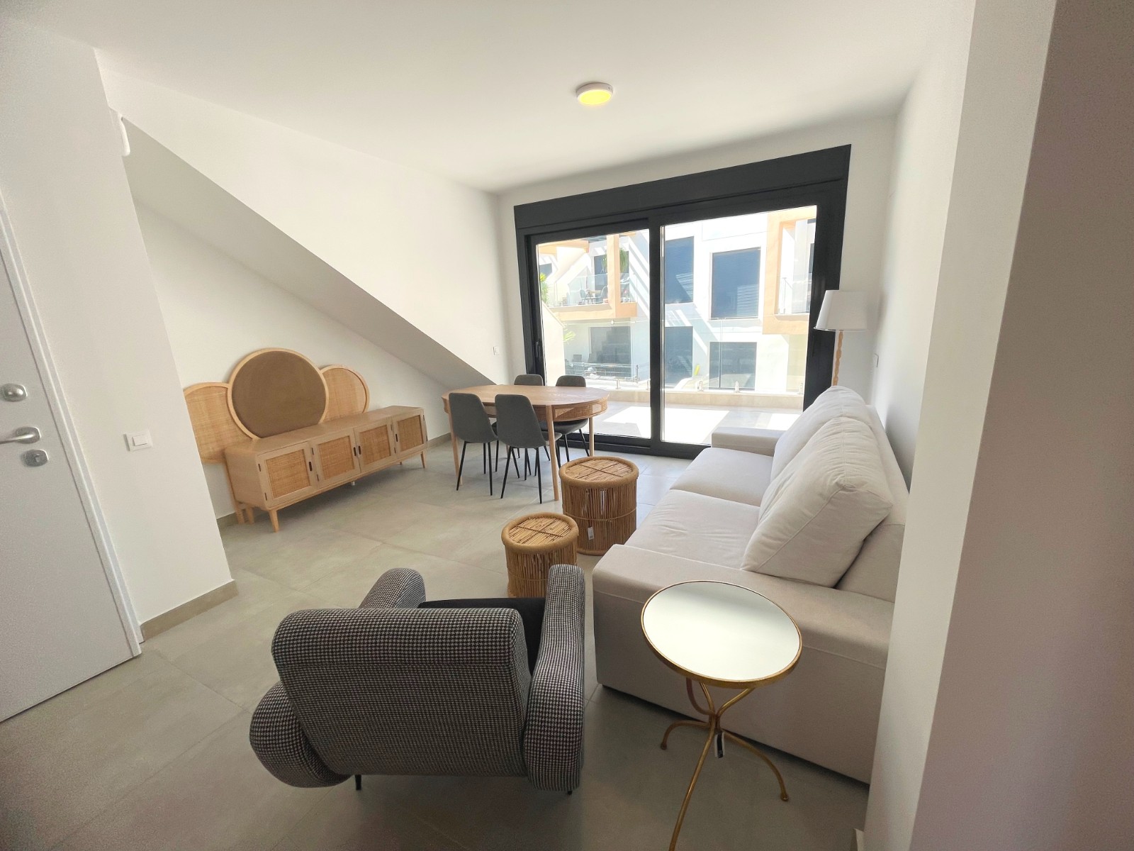 Apartment à Alicante, Espagne 2 chambres, 60 m2 No. 146596