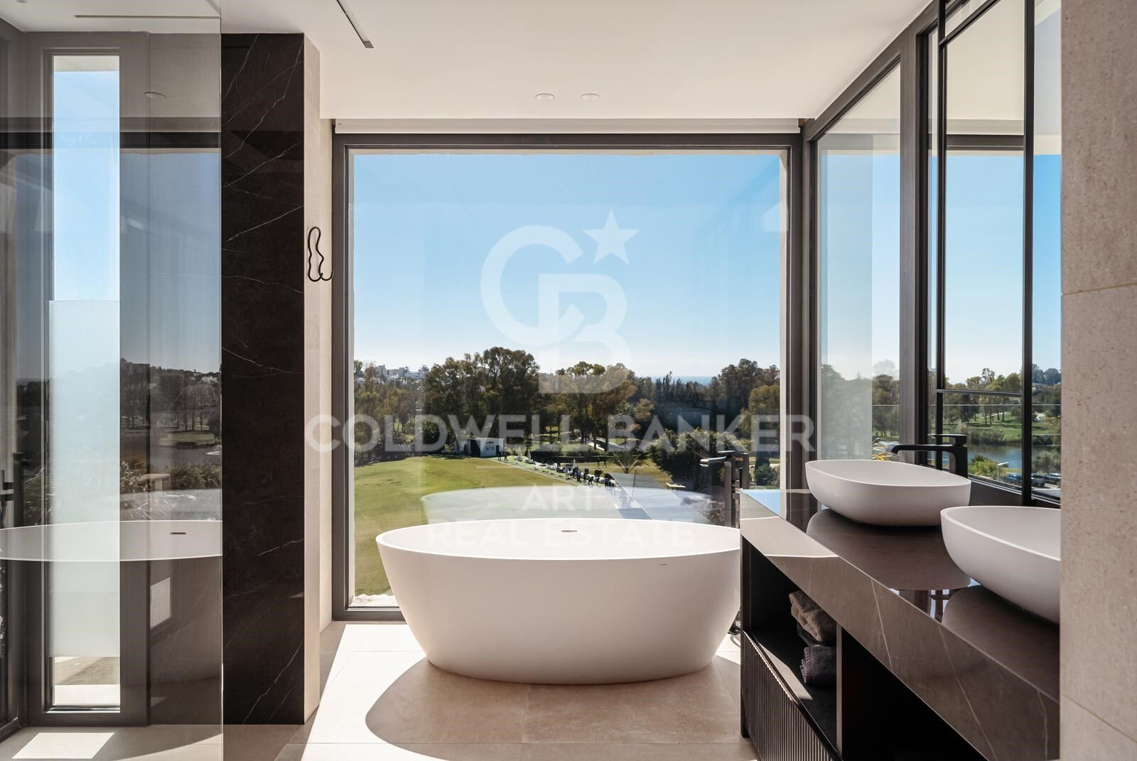 Villa à Benahavis, Malaga, Espagne 4 chambres, 1126 m2 No. 159110