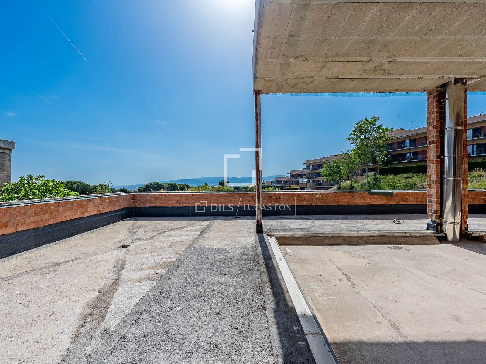 Villa in Esplugues de Llobregat, Barcelona, Spain 5 bedrooms, 552 sq.m. No. 150381