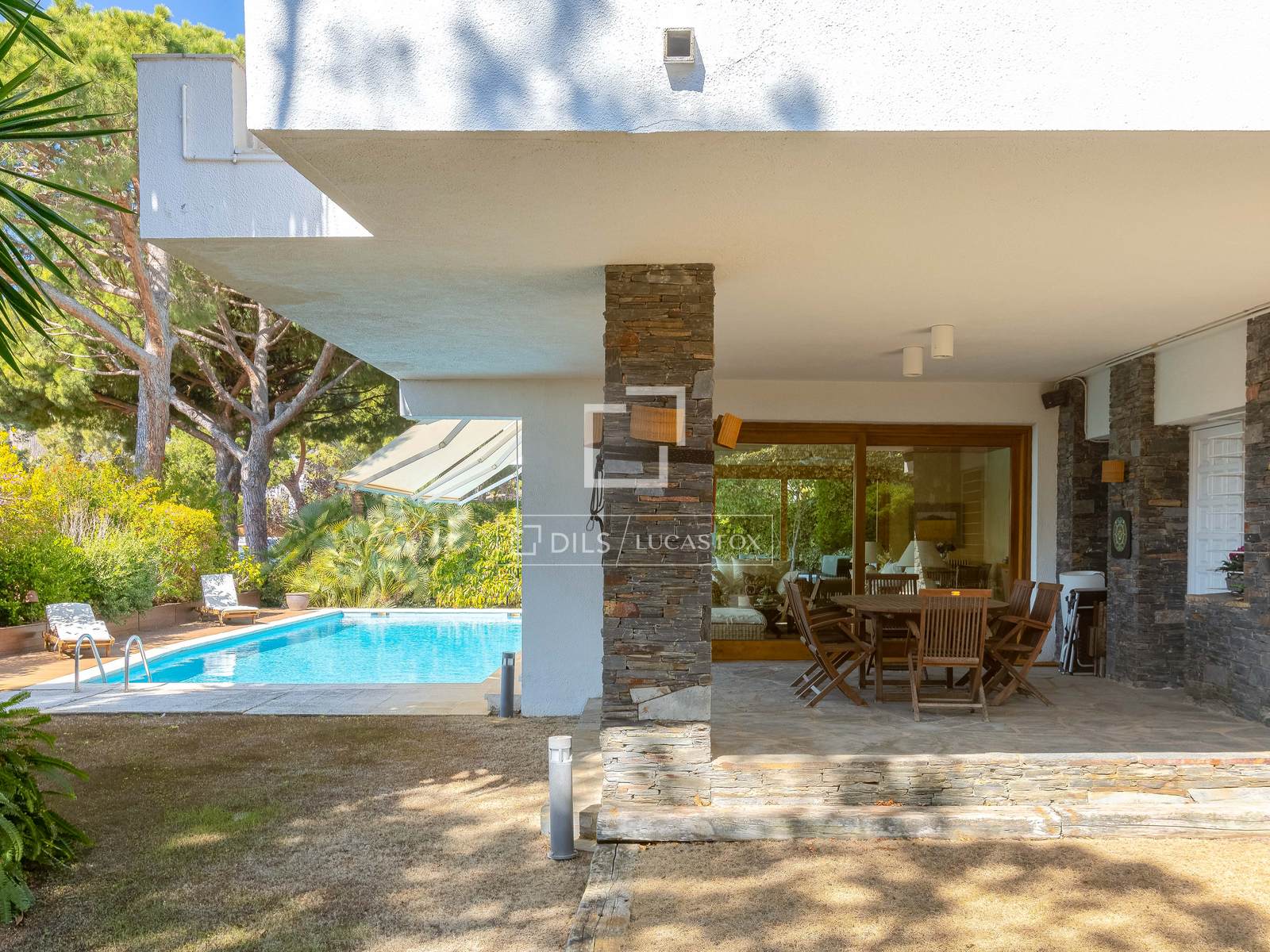 Willa w Cabrils, Barcelona, Hiszpania 5 sypialni, 520 mkw. nr 150383
