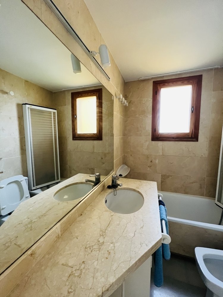 Apartamento en Santa Ponsa, Mallorca, España 4 dormitorios, 145 m2 No. 109913