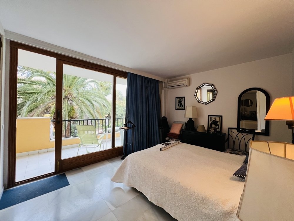 Apartamento en Santa Ponsa, Mallorca, España 4 dormitorios, 145 m2 No. 109913