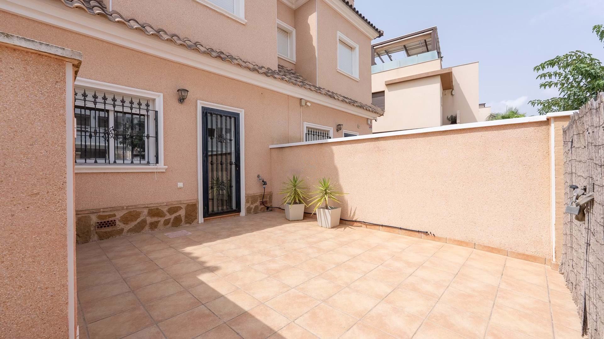 Duplex in Torre de la Horadada, Alicante, Spanien 3 Schlafzimmer, 172 m2 Nr. 154998